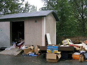 Garbageroom (outside)