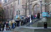 Queue in front of Nordiska museet.